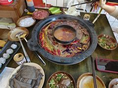 -黄潇洒老火锅(九眼桥宏济巷店)