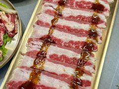 -围炉肉舍•炭烤活鳗•丹东海鲜烤肉(步行街店)