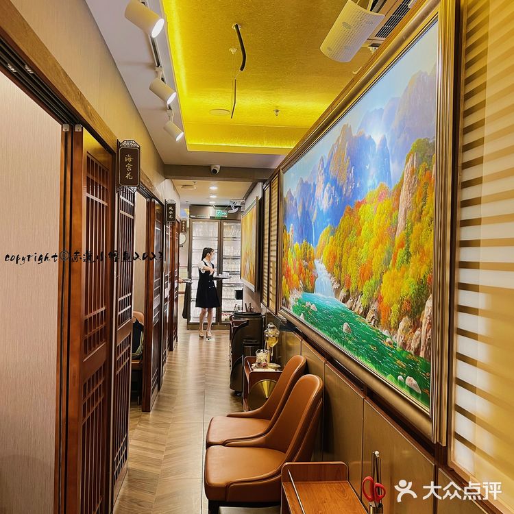 赤道小鲸鱼|朝鲜美食·美女·美景平壤民达来餐厅