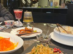 -海派悦庭·海胆烧麦·新融合菜(凯德广场店)