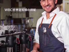 -瑞幸咖啡(怡富广场店)