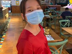 -亚马逊环球美食百汇(新城吾悦广场店)