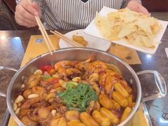 -黄记煌三汁焖锅(名泉广场店)