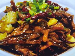 -江城燕子大排档(江汉路步行街店)