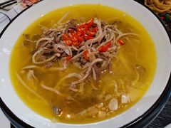 酸汤肚丝-夜宴江景餐厅