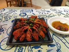 -松哥油焖大虾.小龙虾.黑鸭煲(海岸城店)