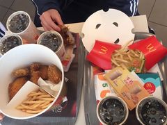 -麦当劳(中唱大厦店)