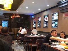 大堂-李记饺子·熏酱东北菜(欢乐谷店)
