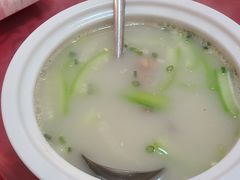 海南丝瓜蛤蜊汤-琼大师东方烤乳猪(亚特兰蒂斯店)