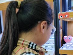 -美空眼镜·星趣控·新乐学·控优点合作店(周浦万达店)