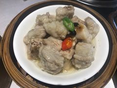-景月阁空中食府(希尔顿酒店)