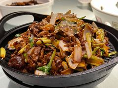 葱爆羊肉-旺顺阁鱼头泡饼(常营店)