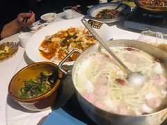 -山越山·茶油土鸡(大汉悦中心店)