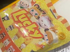 -泡泡玛特POPMART(大卫城店)