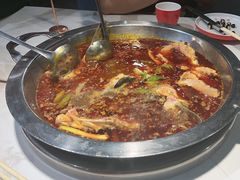 -蜀滋香鲜鱼美蛙火锅(339店)