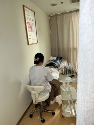 -塑青春&伊肤泉祛痘皮肤管理