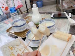 -周大娘牛乳(旧寨古村总店)
