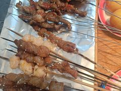 -喝丢一只鞋海鲜烧烤·海肠捞饭(市场店)
