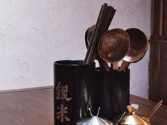 -银米·云南传统过桥米线(双廊黑金冠店)