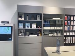 -Apple授权专营店(宝山万达店)