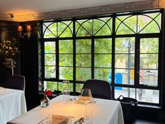 -弦月窗LUNETTE BY AMANDA(复兴路店)