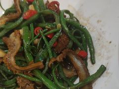 -黄泥岗·地道湖北菜(奥特莱斯店)