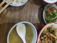-朱大嘴肥肠血旺(福字街店)