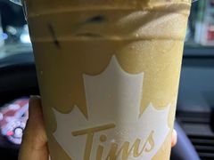 椰林浮云鲜萃-Tims天好咖啡·贝果(雁展路万象天地店)
