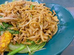 瘦肉鸡蛋炒河粉-覃记海鲜美食餐厅