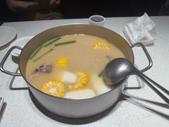 -肥仔文澳门猪骨煲(南京西路店)