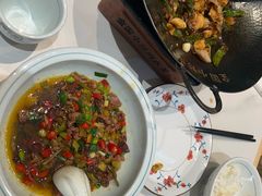 -费大厨辣椒炒肉(房山龙湖天街店)