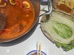 -王奋斗贵州酸汤牛肉火锅