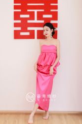 -曼青婚纱礼服馆
