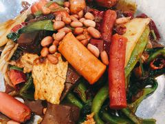 -明月麻辣香锅(昌黎县东大市场店)