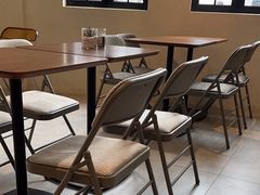 -Fridi Patisserie Cafe