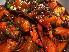 -巴厘龙虾·榜首油焖大虾(音乐学院·沿江酒馆店)