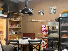 -在巷子里的烤肉店·螺蛳粉烤鱼·牛蛙(和美城店)