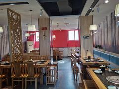 大堂-明何记涮牛肚(品牌首店隋唐植物园南门古城路店)