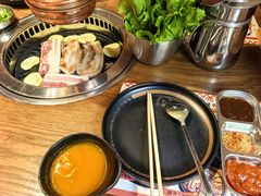 -香猪坊韩国烤肉专属门店(魏公村店)