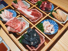 九宫格烧肉拼盘-吉屋烤肉(八宝街店)