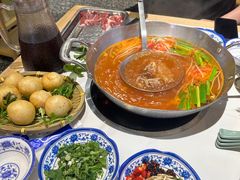 -王奋斗贵州酸汤牛肉火锅