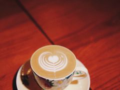 -Be Lived Cafe比例咖啡(摩天轮店)
