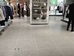 -迪桑特DESCENTE(北京三里屯BLANC店)