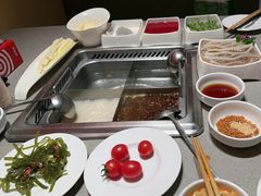 -海底捞火锅(宝龙广场夜宵主题店)