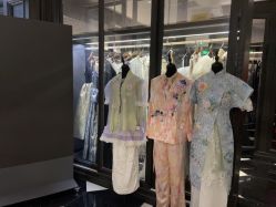 -鼎极摄影(世纪金源店)
