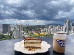 -塔顶·Cafe·日啡夜酒(北京路店)