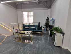 -茶发Salon·烫发染发理发