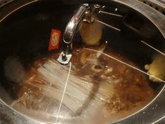 -老关东铁锅炖(上游街店)