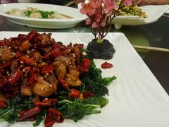 -花馬肆.云南过桥米线(汉神购物广场现场熬汤店)