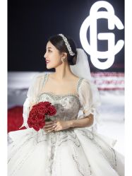 -MECCI婚礼摄影跟拍(红东方广场店)